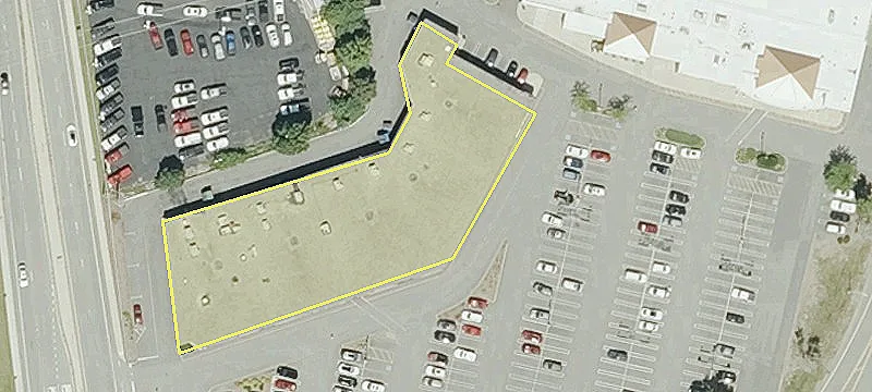 Anchored Shopping Center For Rent