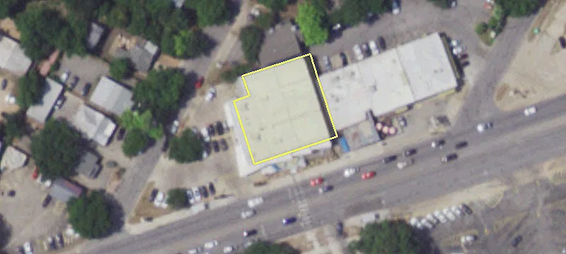 Retail Space on Lamar Boulevard