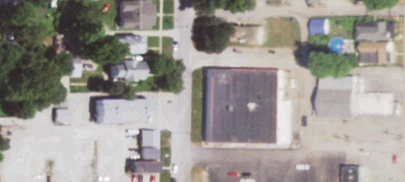 Spacious Commercial Property in Springfield