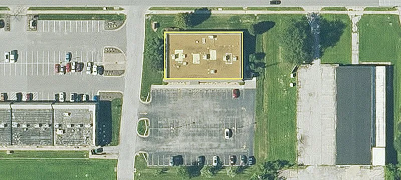 Retail Space on Parallel Parkway