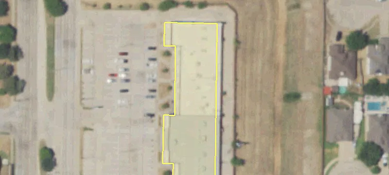 Retail Space Available For Rent