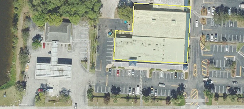 Retail Space in Royal Palm Beach