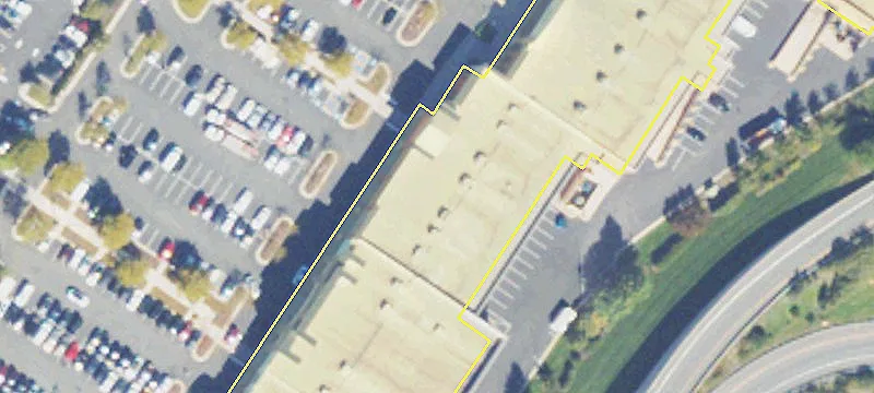 Retail Space in Dulles Center
