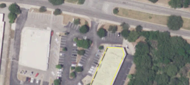 Retail Space on Huebner Road