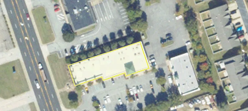 Retail Space in Historic Smithfield