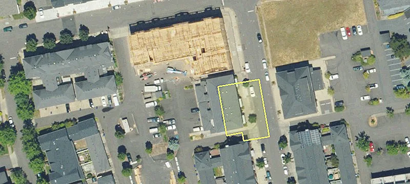 Retail Space in Fairview, Oregon