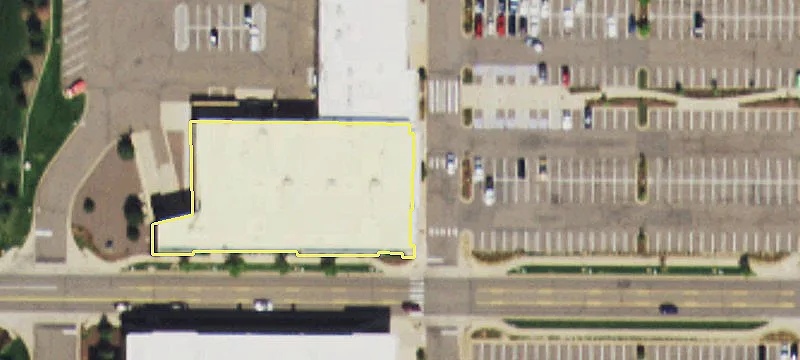 Retail Space in Cornerstar Center