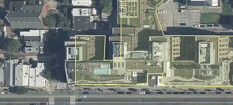Column-Free Office Space Available
