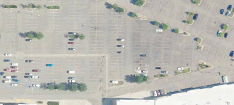 Retail Spaces in Pinehurst Square