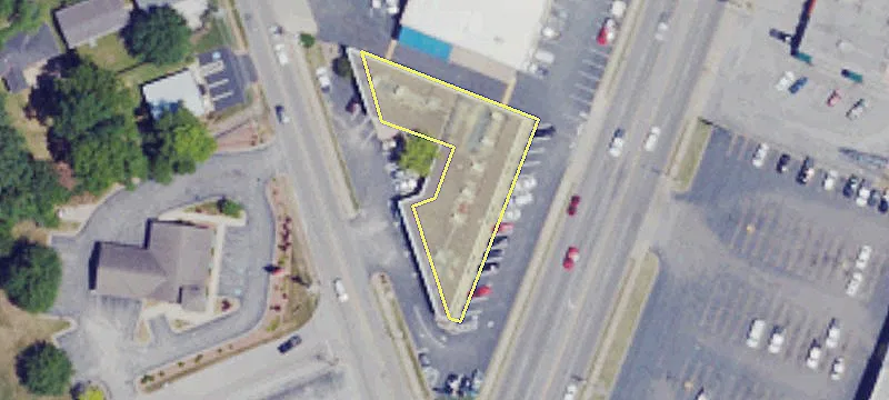 Prime Retail Space on US 31W