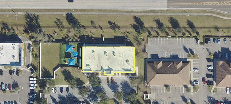 Retail Property Near Fishhawk Ranch