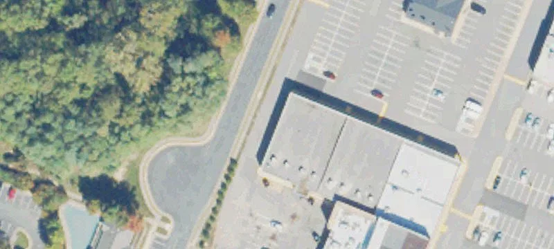 Retail Space on Richmond Highway
