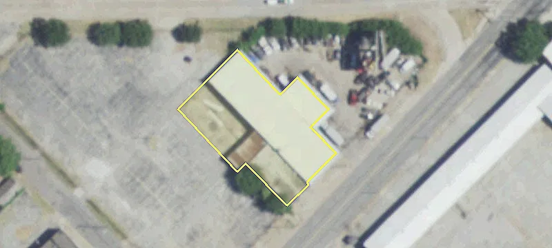 Retail Property on Grand Avenue