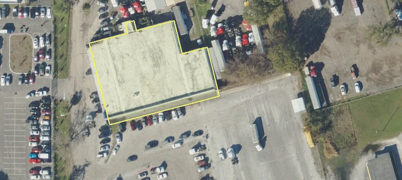 Fenced Site with Frontage Visibility