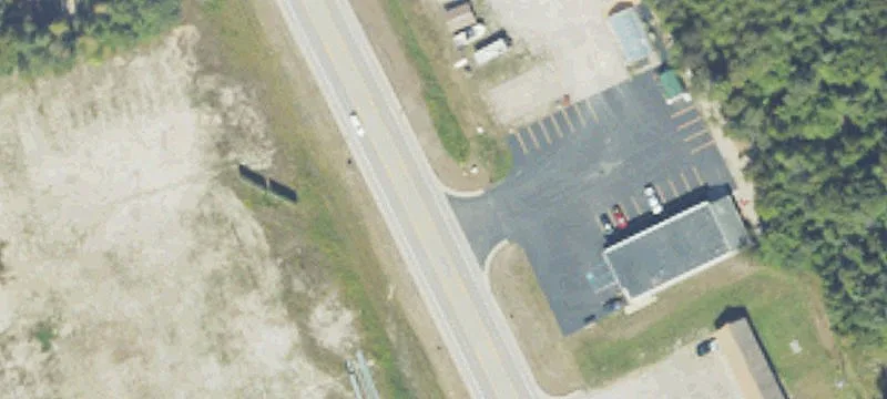 Retail Space in Grocery Anchored Center