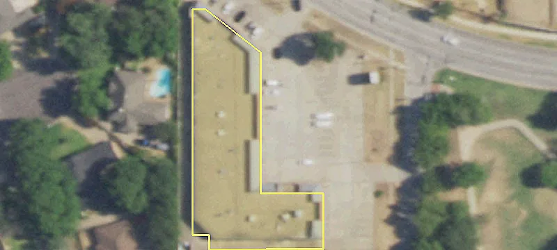 Retail Space in Growing Area