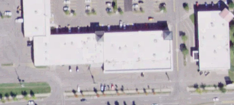 Retail Space in Ithaca Plaza