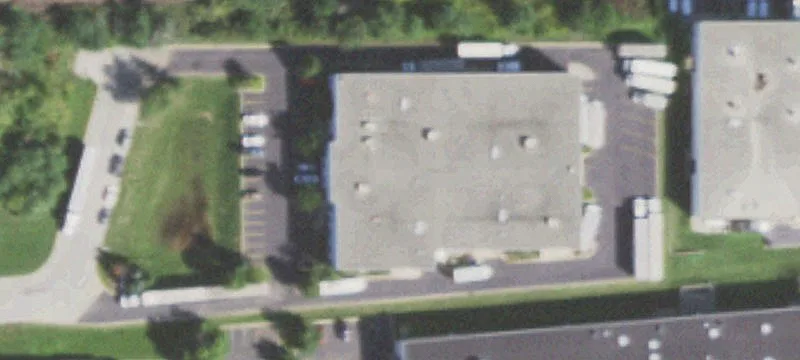 Industrial Unit with High Ceilings