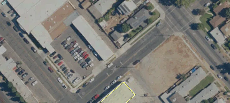 Retail Space in Madera, CA