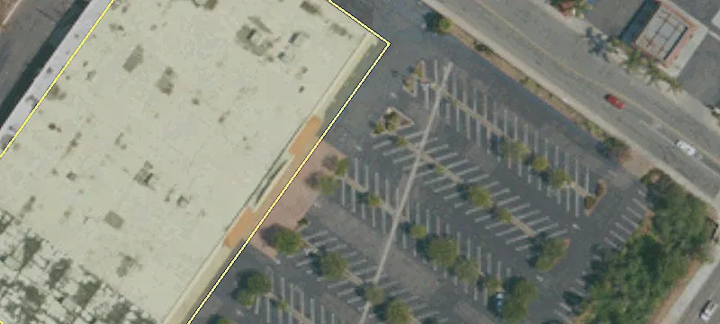 Freestanding Anchor Building For Lease