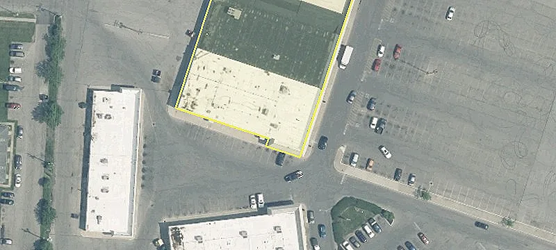 Retail Space in High-Traffic Area