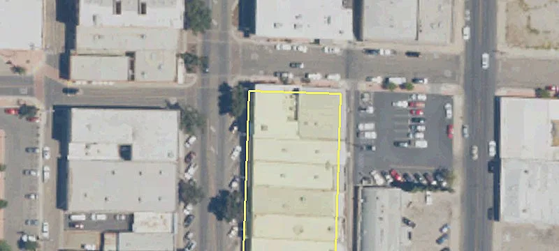 Retail Space in Porterville, CA
