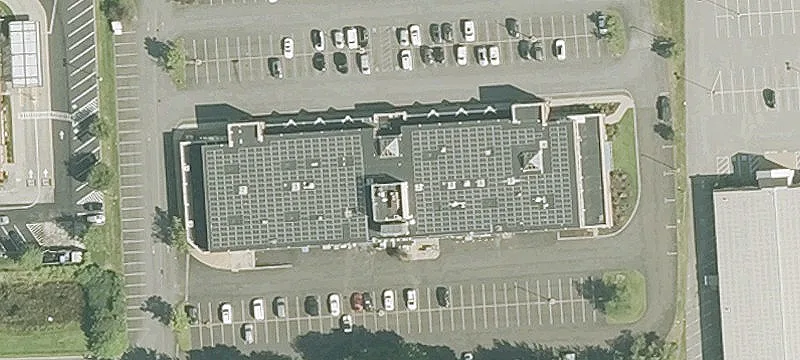 Retail End Cap on Route 9