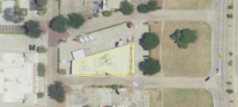 Retail Space in Plano Center