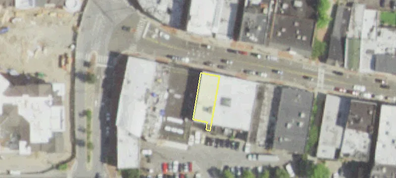 Prime Retail Space in Glen Cove