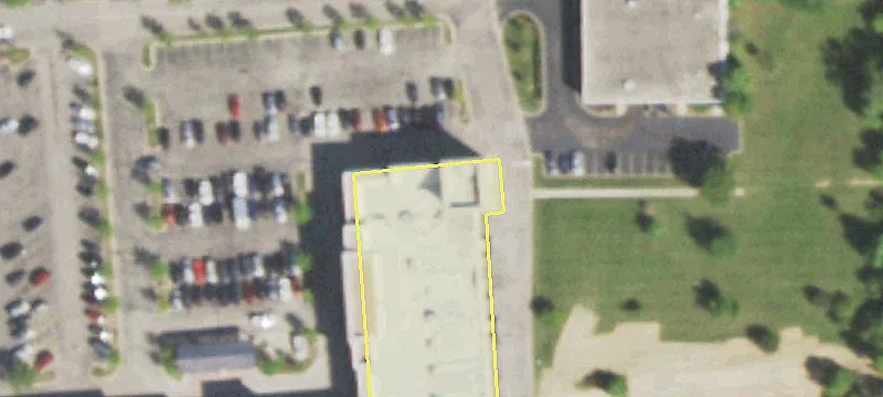 Retail Space in Hoffman Estates