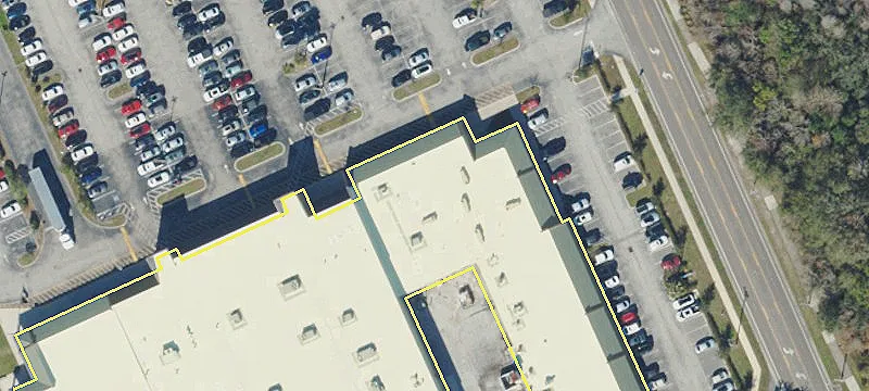 Retail Space in Tampa, FL