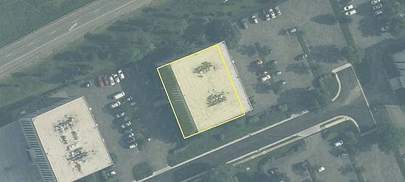 Office Space in Park-Like Setting