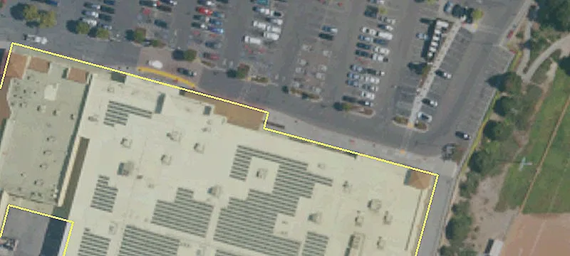 Retail Space in Desirable Location