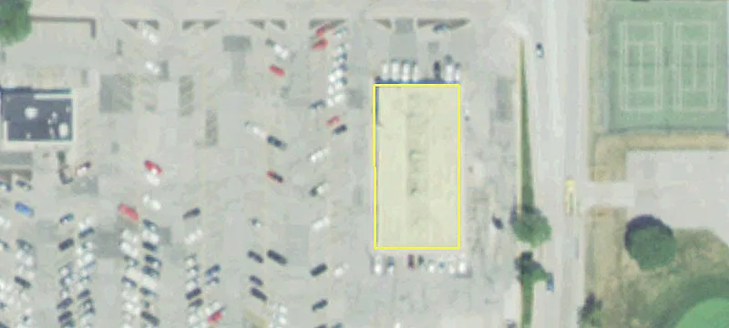 Retail Space in Omaha Center