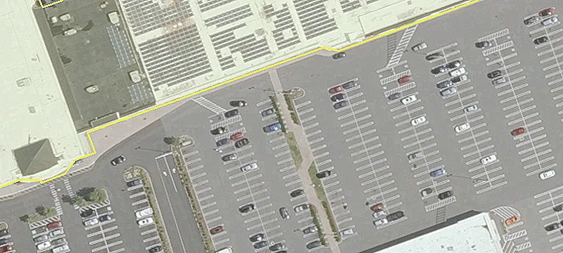 Retail Space in Bristol Plaza