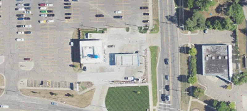 Retail Space in Waterford Plaza