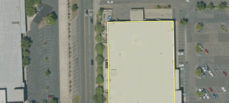 Retail Space in Redding Center