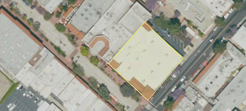 Prime Retail Space in Santa Barbara