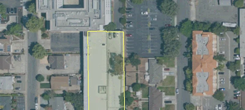 Retail Space Available For Rent