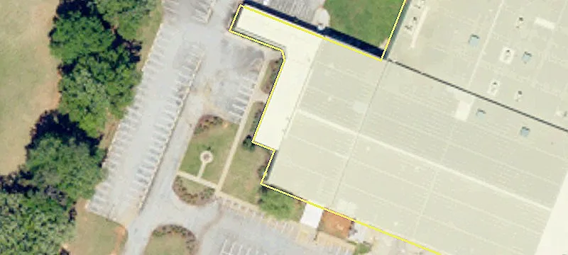 Industrial Facility in Thriving Corridor