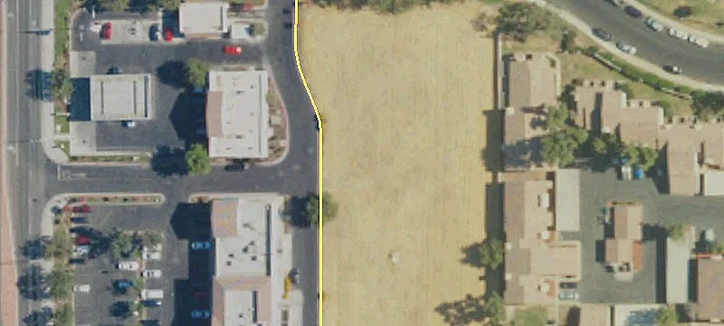 Retail/Office Spaces in Hanford Center