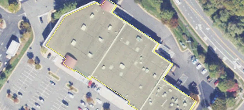Retail Space in Sterling Center