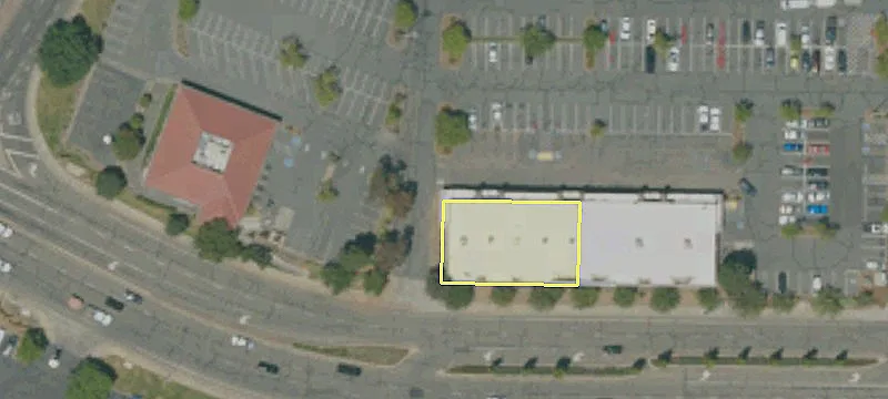 Retail Space in Redding Center