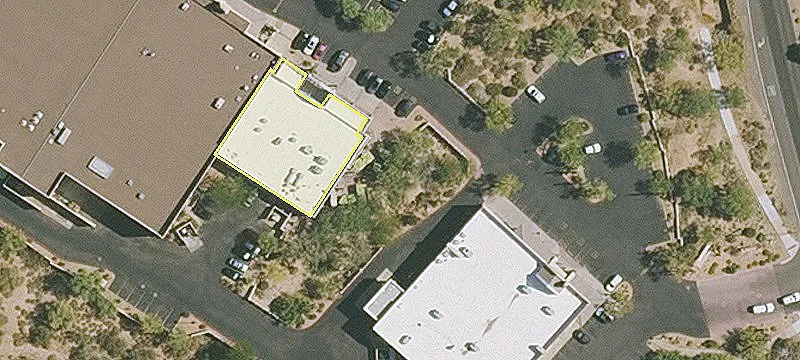 Retail Space Near Scottsdale Road