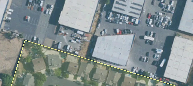 Industrial Building in Pittsburg, CA