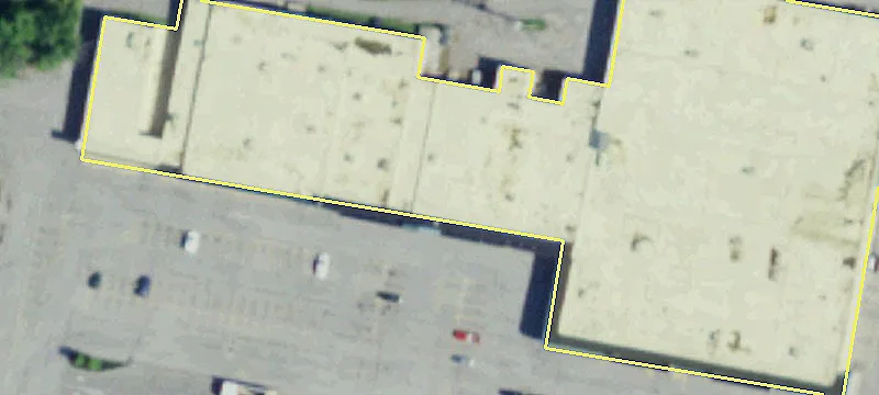 Retail Space in Eastown Plaza