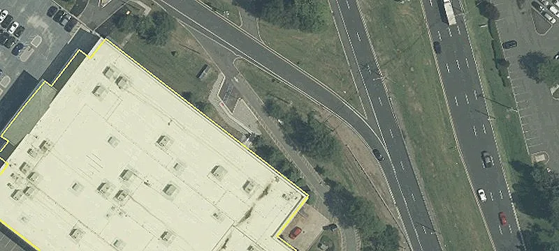 Retail Space in Shopping Center