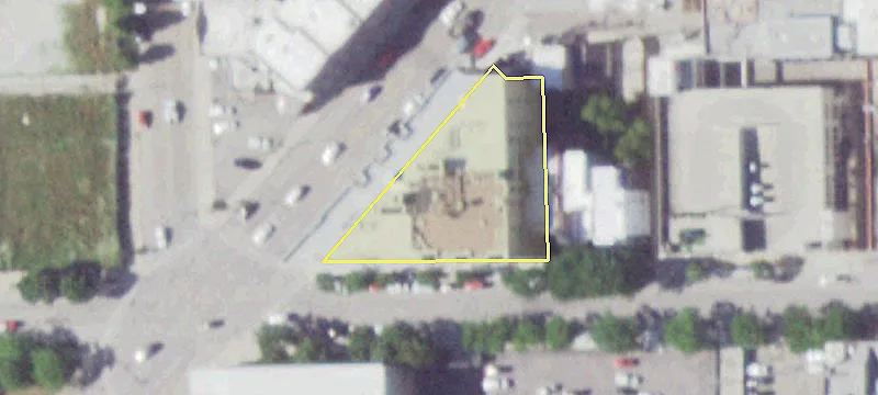 New Retail Space Near United Center