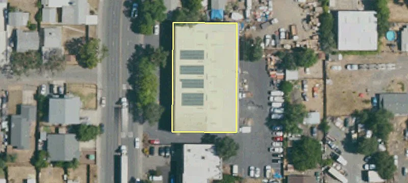 Sacramento Warehouse with Yard