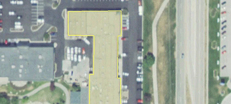 Retail Space with High Visibility